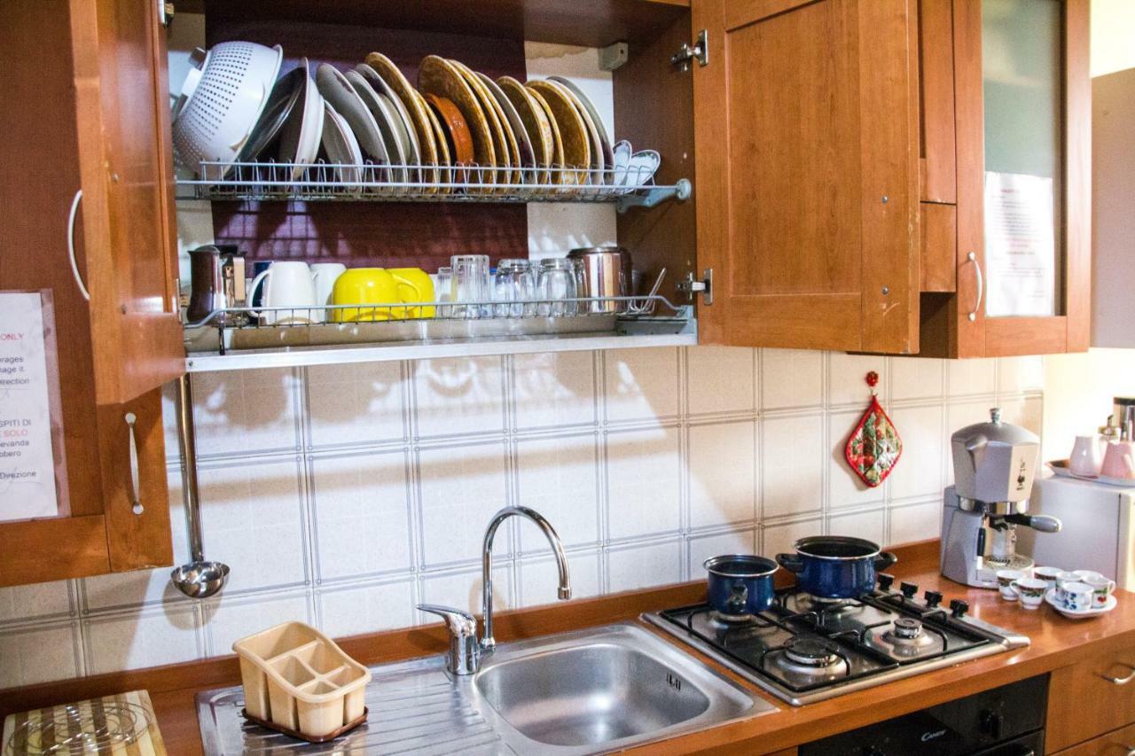 B&B Carbonara Napoli Bagian luar foto