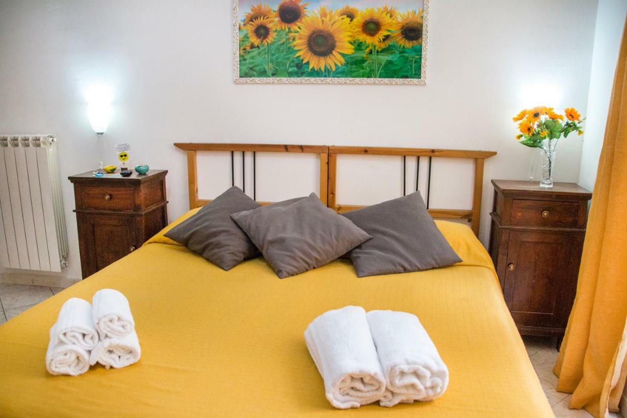 B&B Carbonara Napoli Bagian luar foto